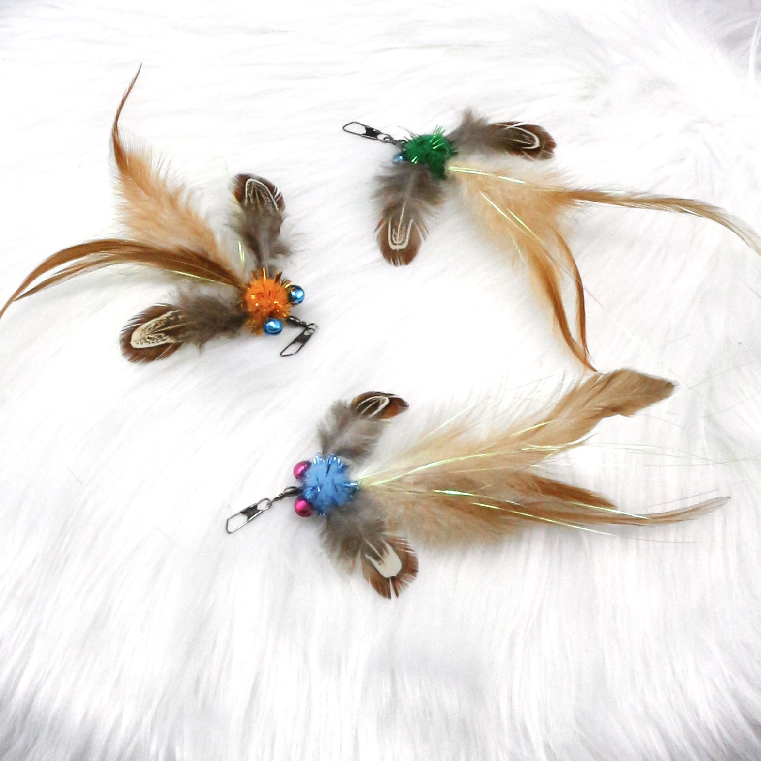 Realistic Feather Goldfish Cat Wand Refill with Bell – Factory Wholesale